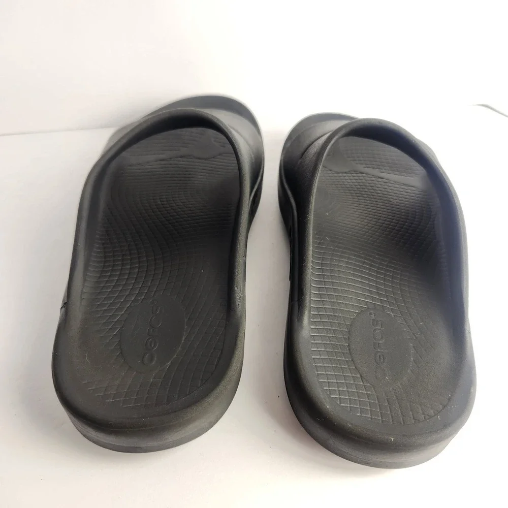 Oofos OOahh Men's Slip-On Casual Waterproof Sandals Black Size M(9)‎ W (11)